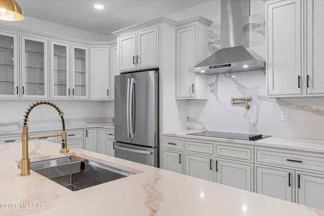 5259 E Fort Lowell Road, Tucson, AZ 85712