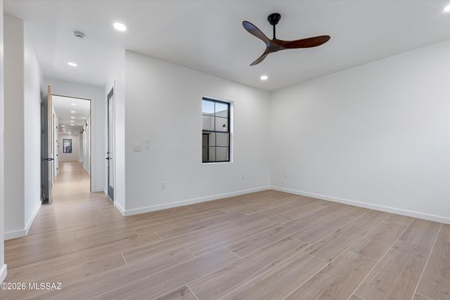 5259 E Fort Lowell Road, Tucson, AZ 85712