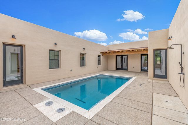 5259 E Fort Lowell Road, Tucson, AZ 85712