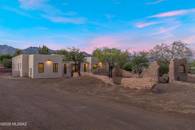 5259 E Fort Lowell Road, Tucson, AZ 85712