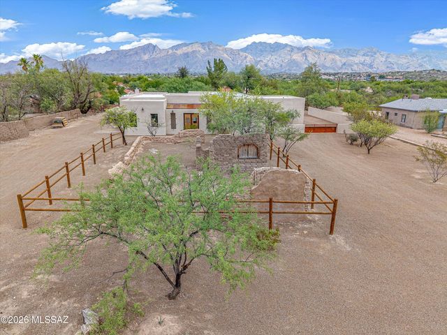 5259 E Fort Lowell Road, Tucson, AZ 85712