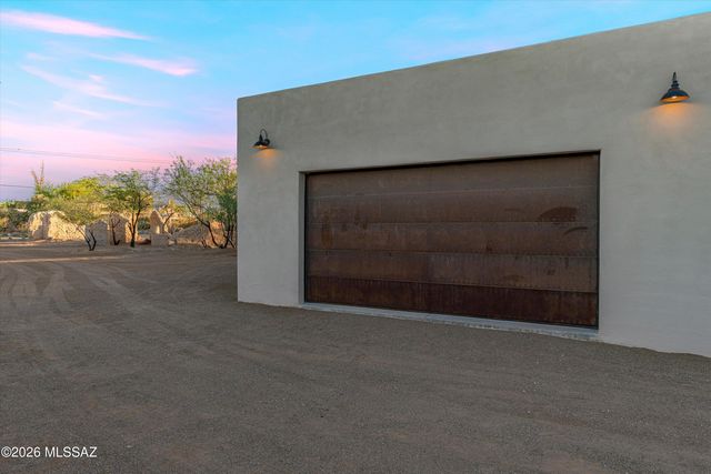 5259 E Fort Lowell Road, Tucson, AZ 85712
