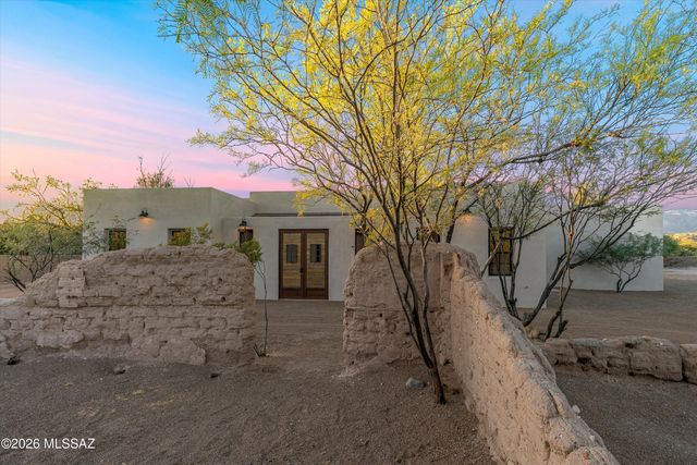 5259 E Fort Lowell Road, Tucson, AZ 85712