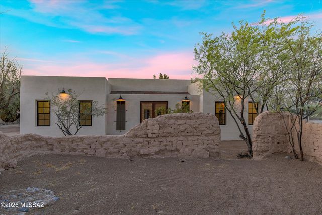 5259 E Fort Lowell Road, Tucson, AZ 85712