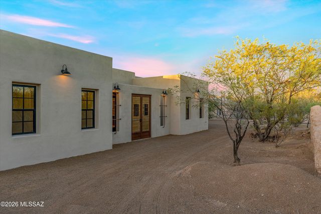 5259 E Fort Lowell Road, Tucson, AZ 85712