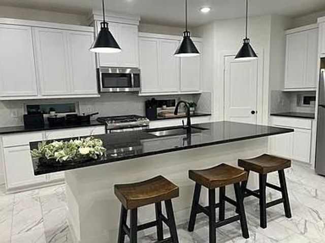 1452 Shaded Rock Drive, Missouri City, TX 77459