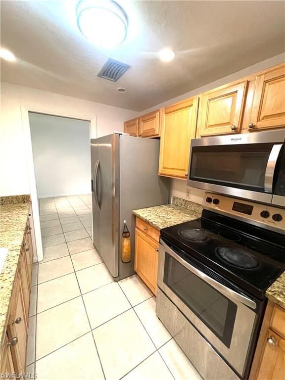 1849 Maravilla AVE C2, FORT MYERS, FL 33901 — photo 3