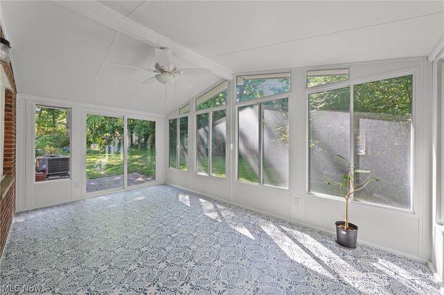 3820 Meadowbrook Boulevard, University Heights, OH 44118