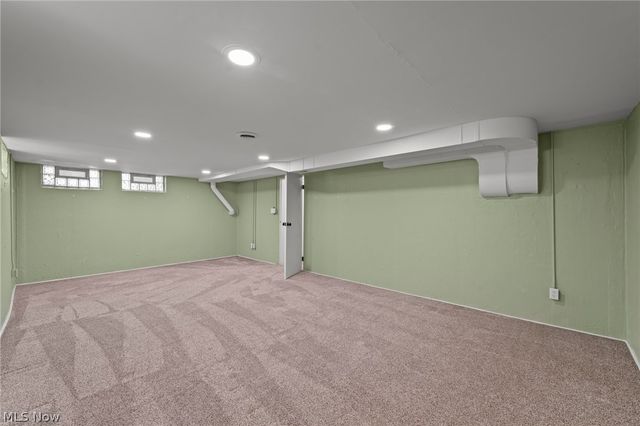 3820 Meadowbrook Boulevard, University Heights, OH 44118