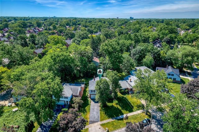 3820 Meadowbrook Boulevard, University Heights, OH 44118