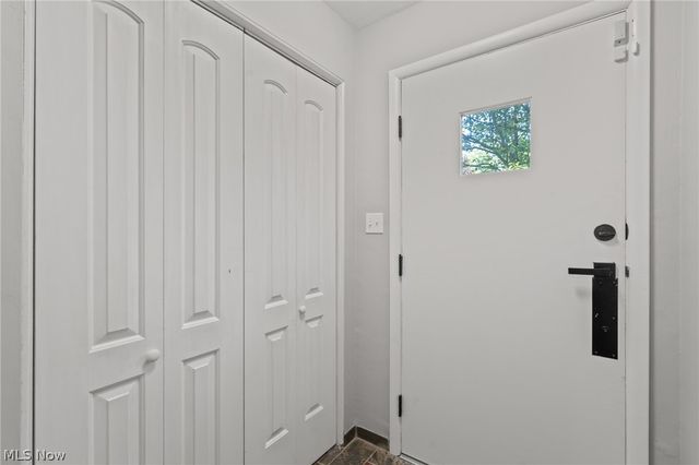 3820 Meadowbrook Boulevard, University Heights, OH 44118