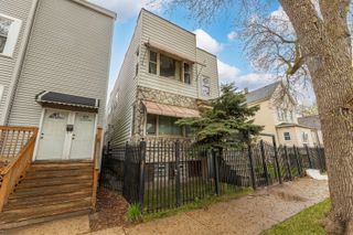 8610 S Burnham Avenue, Chicago, IL 60617