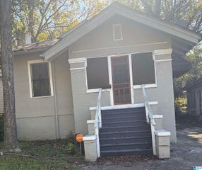 513 LLOYD NOLAND PARKWAY, Fairfield, AL 35064