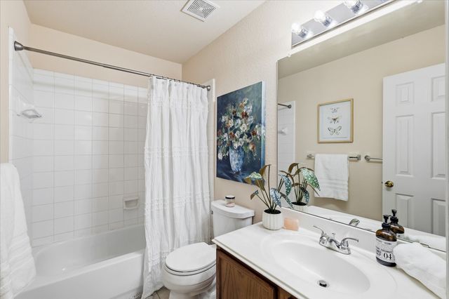 2225 South Way, Denton, TX 76207