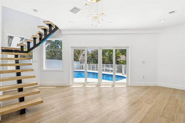 2001 SW 23rd Ave, Fort Lauderdale, FL 33312