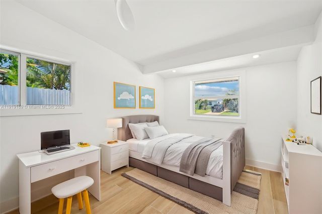 2001 SW 23rd Ave, Fort Lauderdale, FL 33312