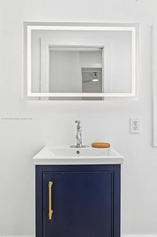 2001 SW 23rd Ave, Fort Lauderdale, FL 33312