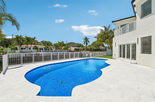 2001 SW 23rd Ave, Fort Lauderdale, FL 33312