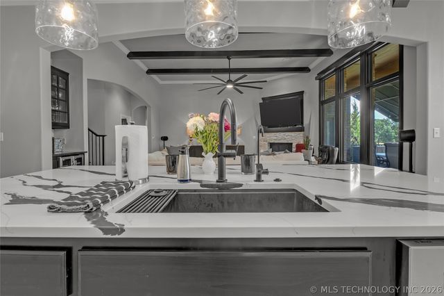 611 Fairway Drive, Broken Arrow, OK 74011