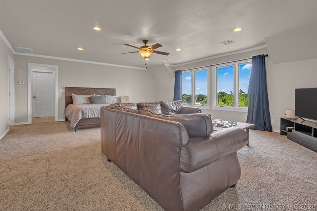 611 Fairway Drive, Broken Arrow, OK 74011