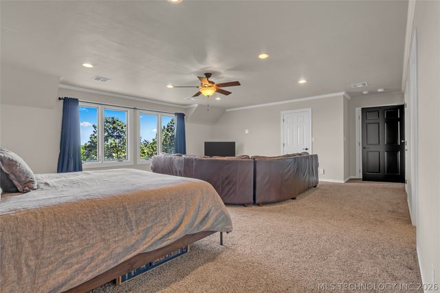 611 Fairway Drive, Broken Arrow, OK 74011