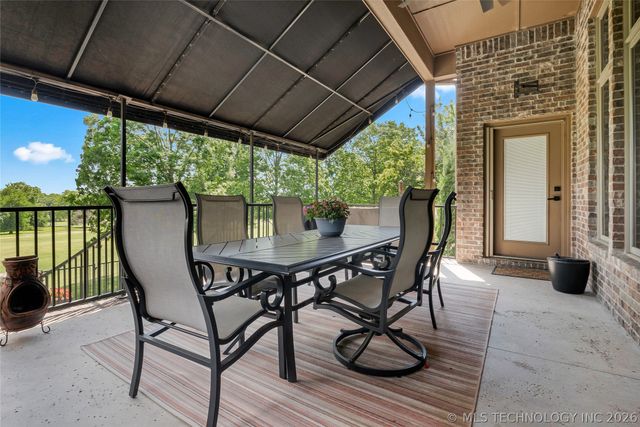 611 Fairway Drive, Broken Arrow, OK 74011