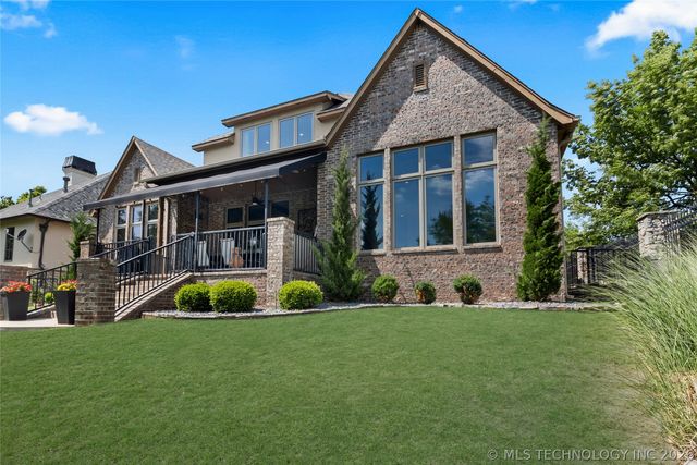 611 Fairway Drive, Broken Arrow, OK 74011