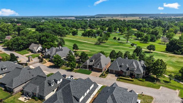 611 Fairway Drive, Broken Arrow, OK 74011