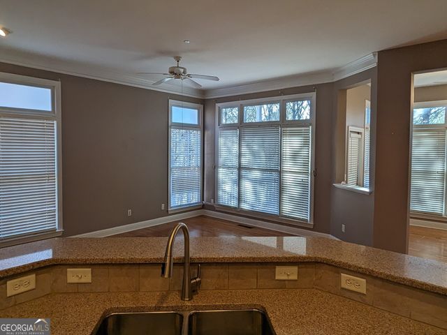 1272 Creekside Terrace SE, Smyrna, GA 30082