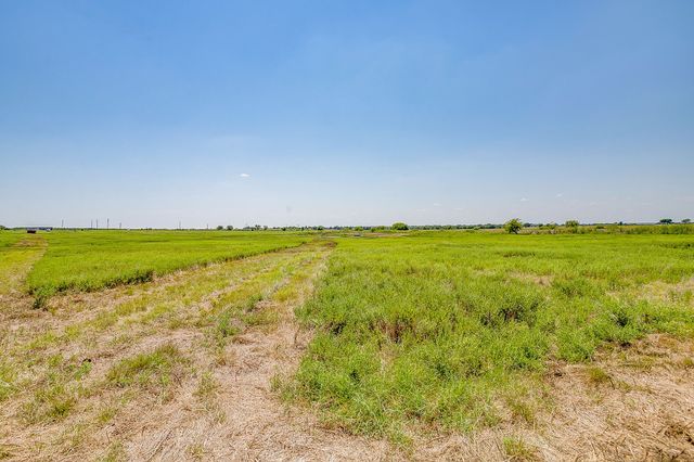 1041 County Road 310a, Cleburne, TX 76031