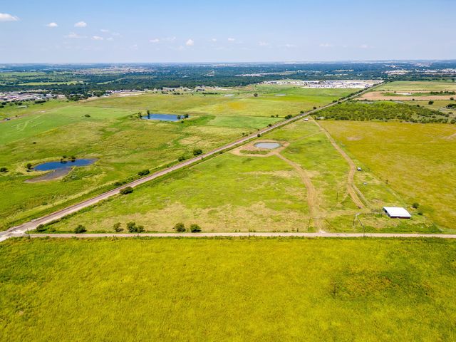 1041 County Road 310a, Cleburne, TX 76031