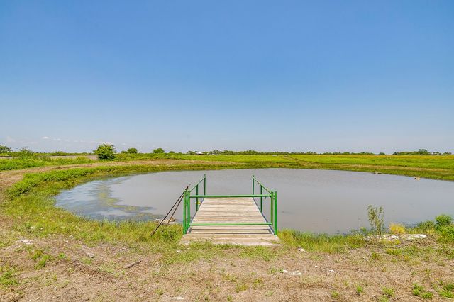 1041 County Road 310a, Cleburne, TX 76031