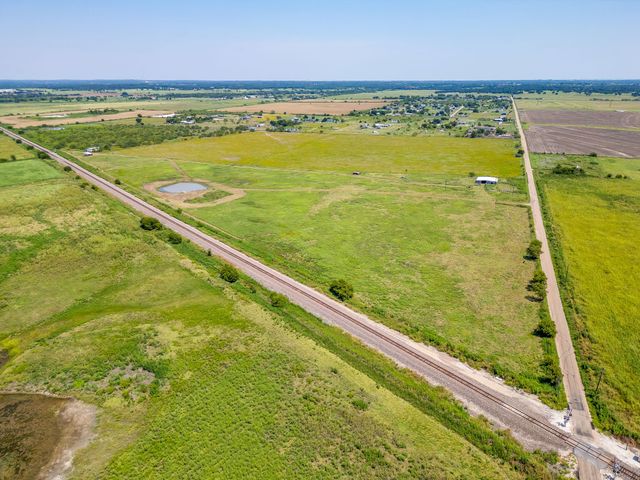 1041 County Road 310a, Cleburne, TX 76031