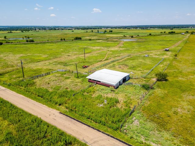 1041 County Road 310a, Cleburne, TX 76031