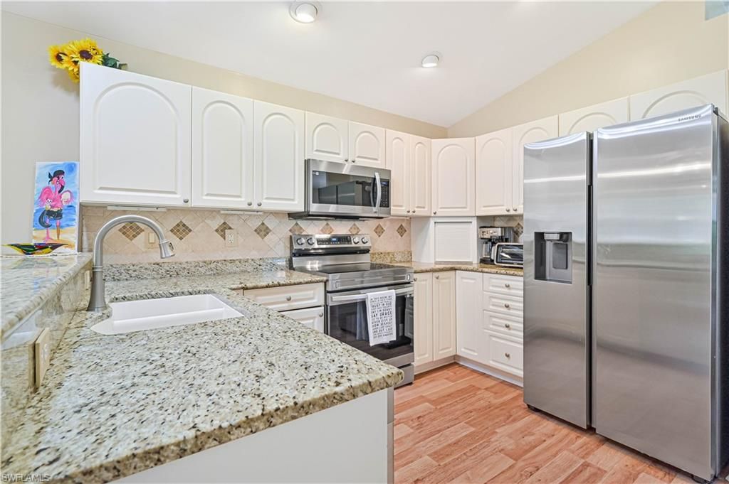 15126 Palm Isle DR, Fort Myers, FL 33919