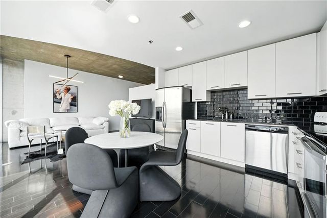 3324 Peachtree Road 1712, Atlanta, GA 30326