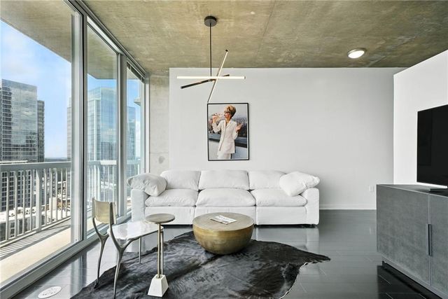 3324 Peachtree Road 1712, Atlanta, GA 30326