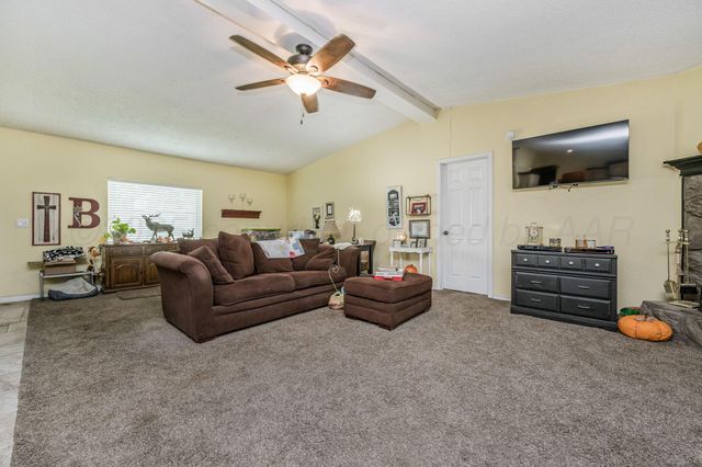 1330 Lions Street, Miami, TX 79059