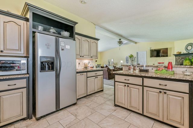 1330 Lions Street, Miami, TX 79059