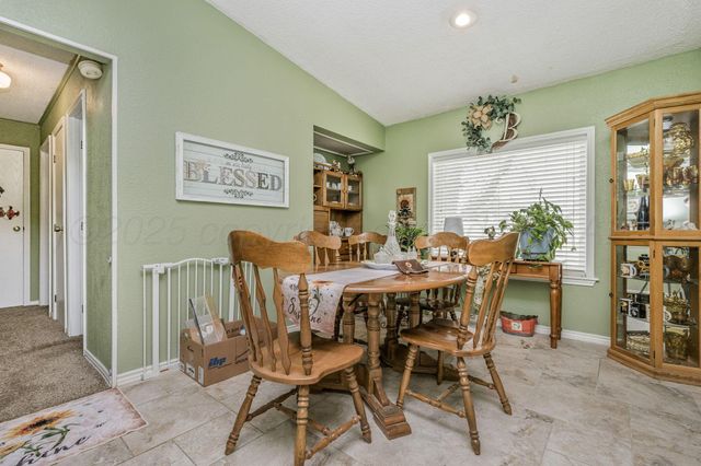 1330 Lions Street, Miami, TX 79059