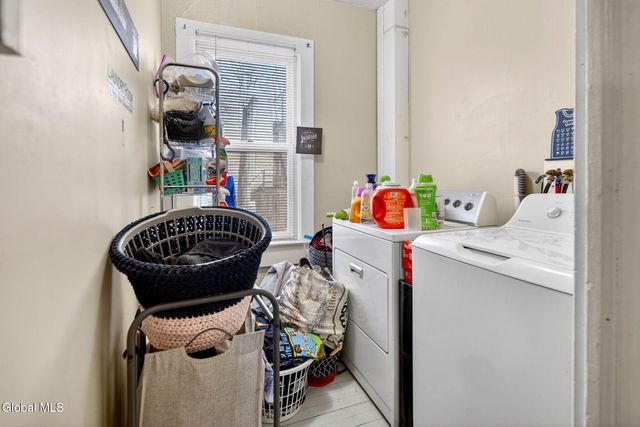 114 3rd Avenue, Rensselaer, NY 12144