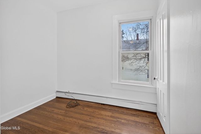 114 3rd Avenue, Rensselaer, NY 12144