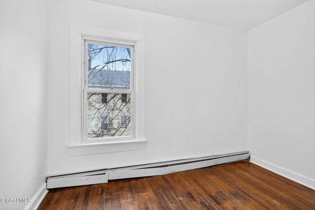 114 3rd Avenue, Rensselaer, NY 12144