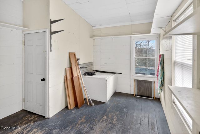 114 3rd Avenue, Rensselaer, NY 12144