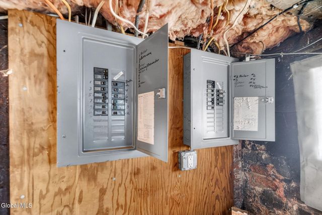 114 3rd Avenue, Rensselaer, NY 12144