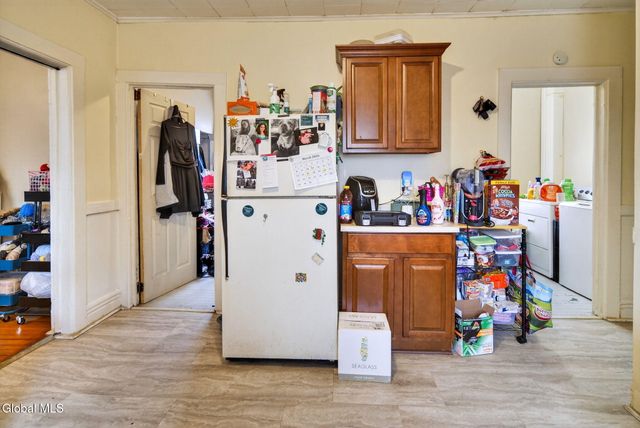 114 3rd Avenue, Rensselaer, NY 12144