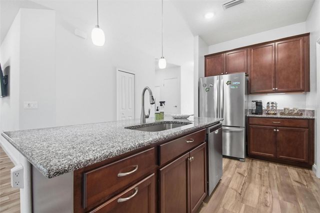 6 OAKLEAF WAY, Palm Coast, FL 32137