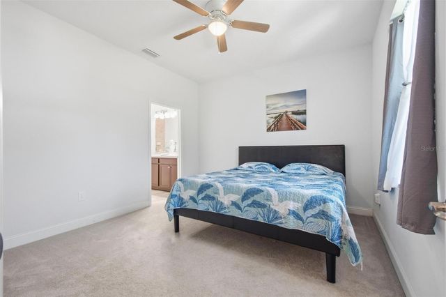 6 OAKLEAF WAY, Palm Coast, FL 32137