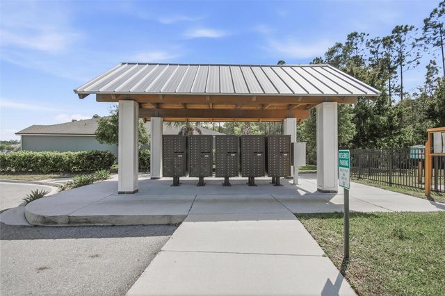 6 OAKLEAF WAY, Palm Coast, FL 32137