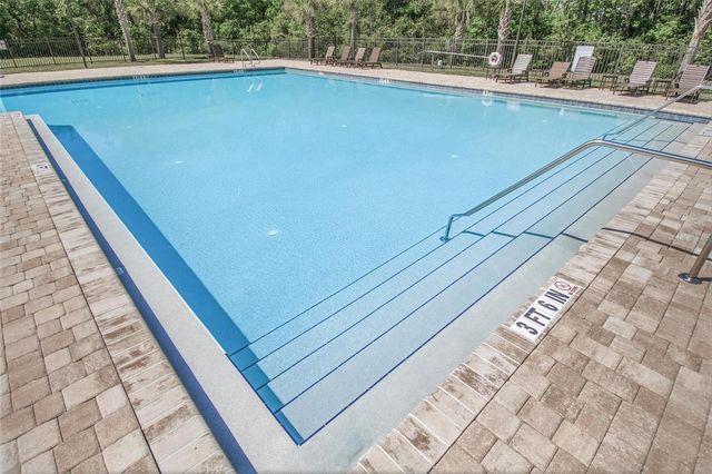 6 OAKLEAF WAY, Palm Coast, FL 32137